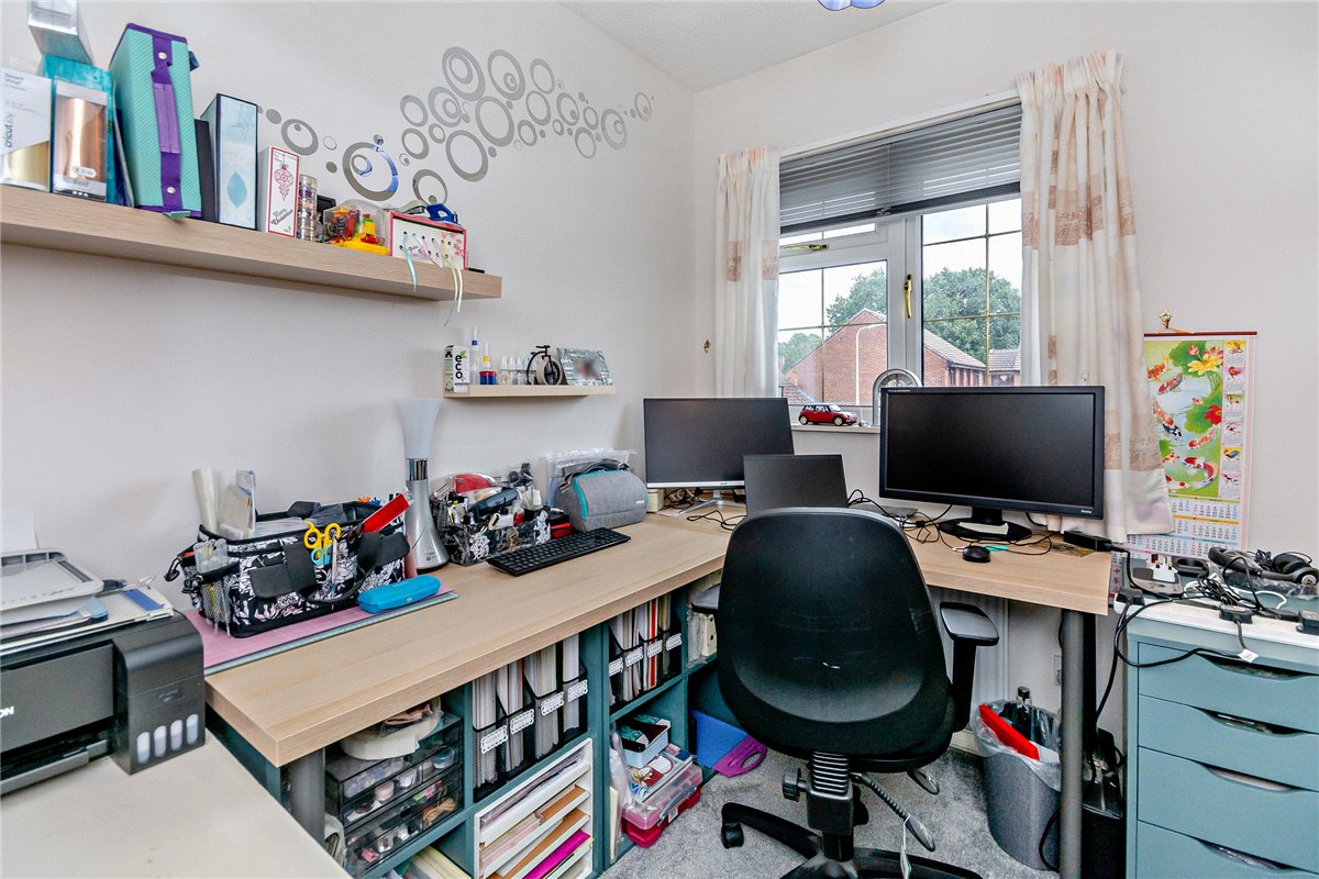 3 bedroom House, Billington Way, Thatcham, RG18 - Available, Image 15