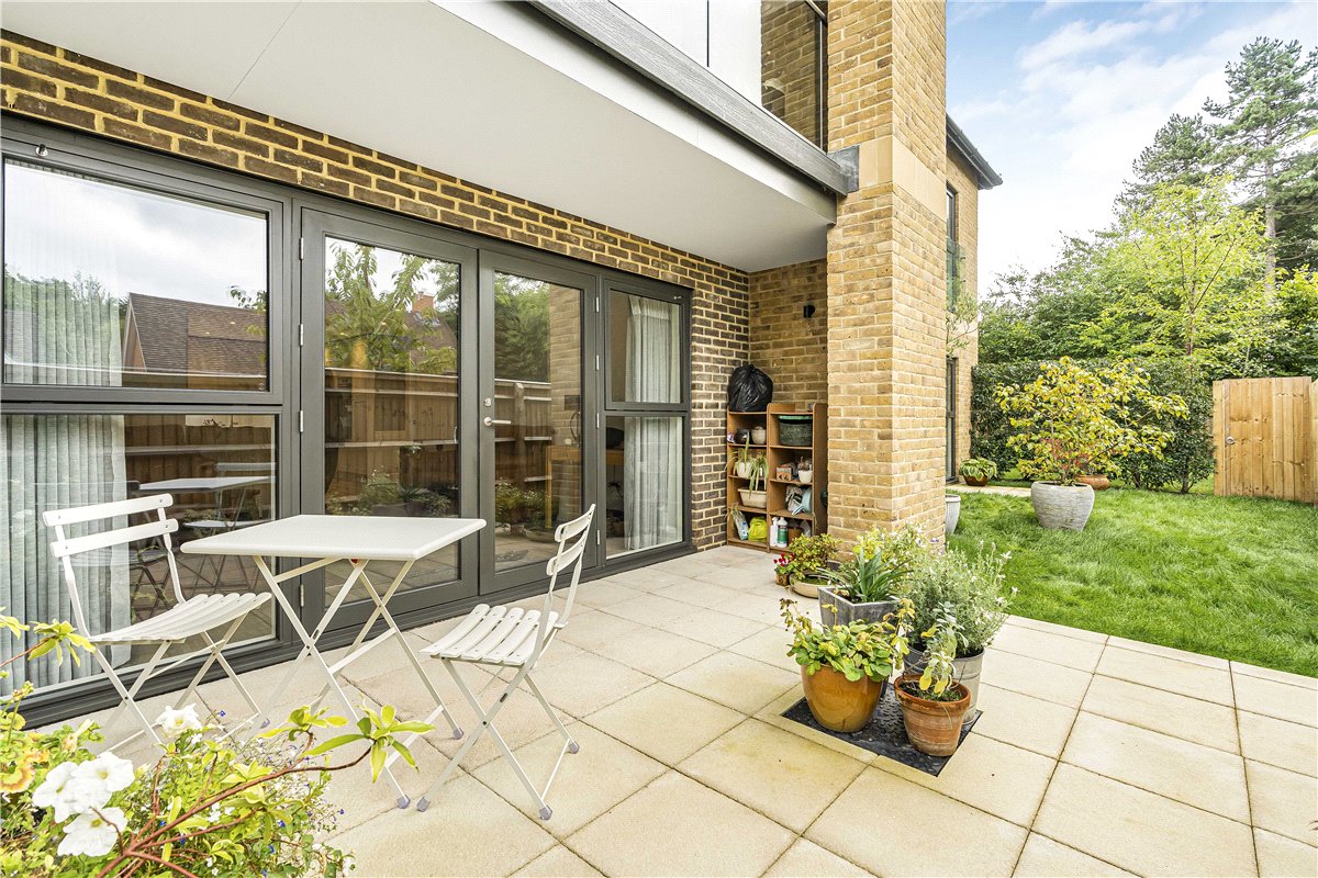 2 bedroom Flat, Cumnor Hill, Oxford, OX2 - Sold, Image 9