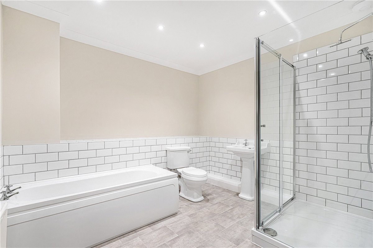 4 bedroom House, Gilson Road, Coleshill, B46 - Available, Image 11