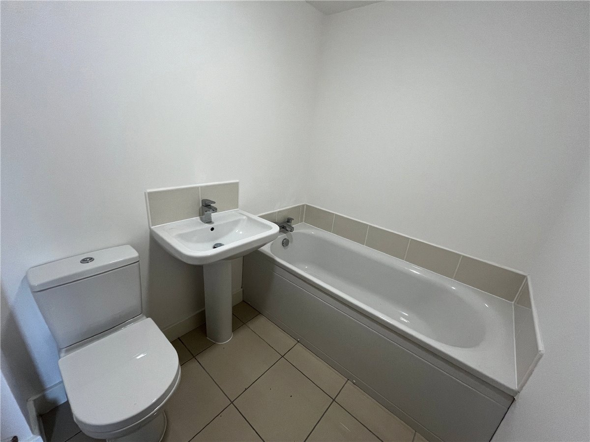 3 bedroom House, Comelybank Drive, Mexborough, S64 - Available, Image 5