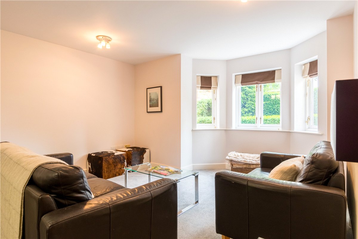 2 bedroom Flat, Mill Mount, York, YO24 - Available, Image 4