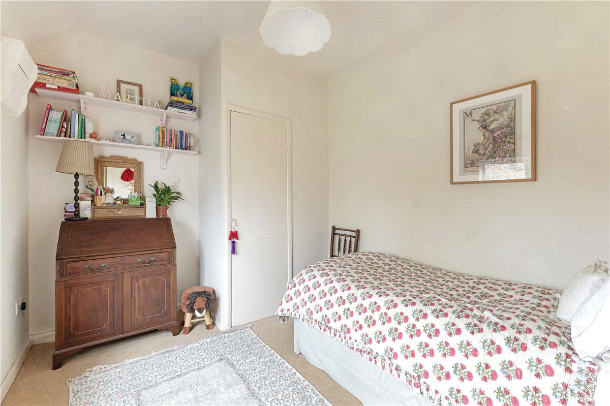 3 bedroom House, Church Street, Great Bedwyn, SN8 - Sold STC, Image 7