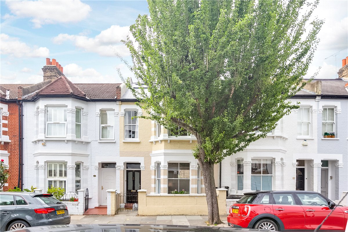 3 bedroom Flat, Edgarley Terrace, London, SW6 - Available, Image 4