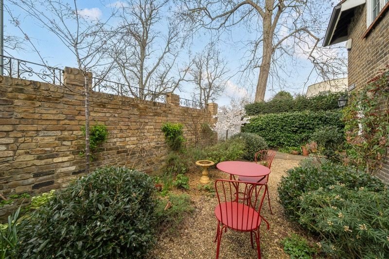 2 bedroom Cottage, Upper Ham Road, Richmond, TW10 - Available, Image 13