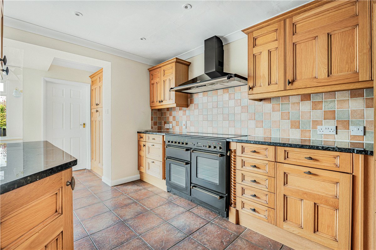4 bedroom House, Ballinger Road, South Heath, HP16 - Let Agreed, Image 6