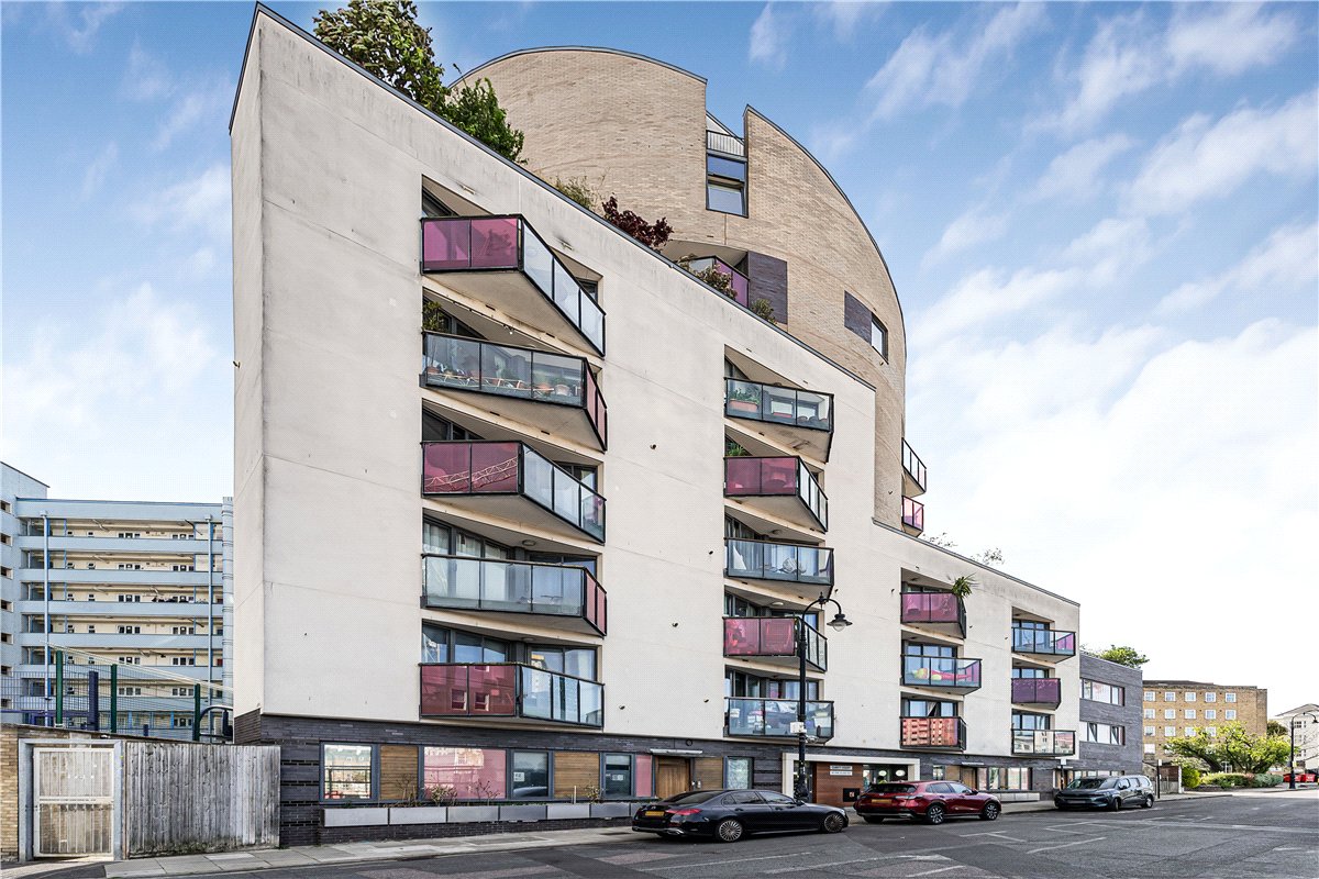 2 bedroom Flat, Park Village East, London, NW1 - Available, Image 3
