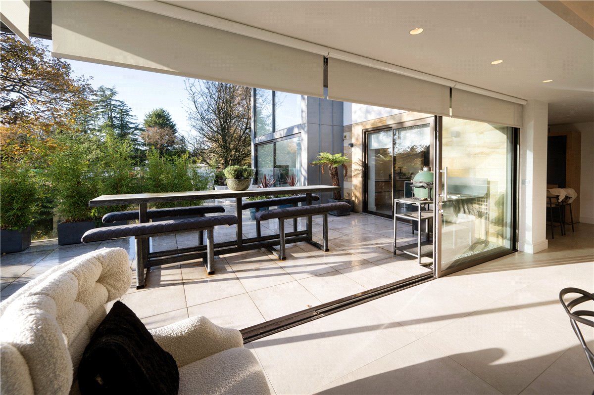 4 bedroom House, Rossett Green Lane, Harrogate, HG2 - Available, Image 17