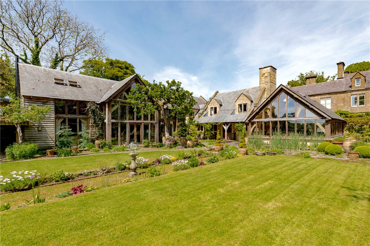 5 bedroom House, Church Road, Biddestone, SN14 - Available, Image 2
