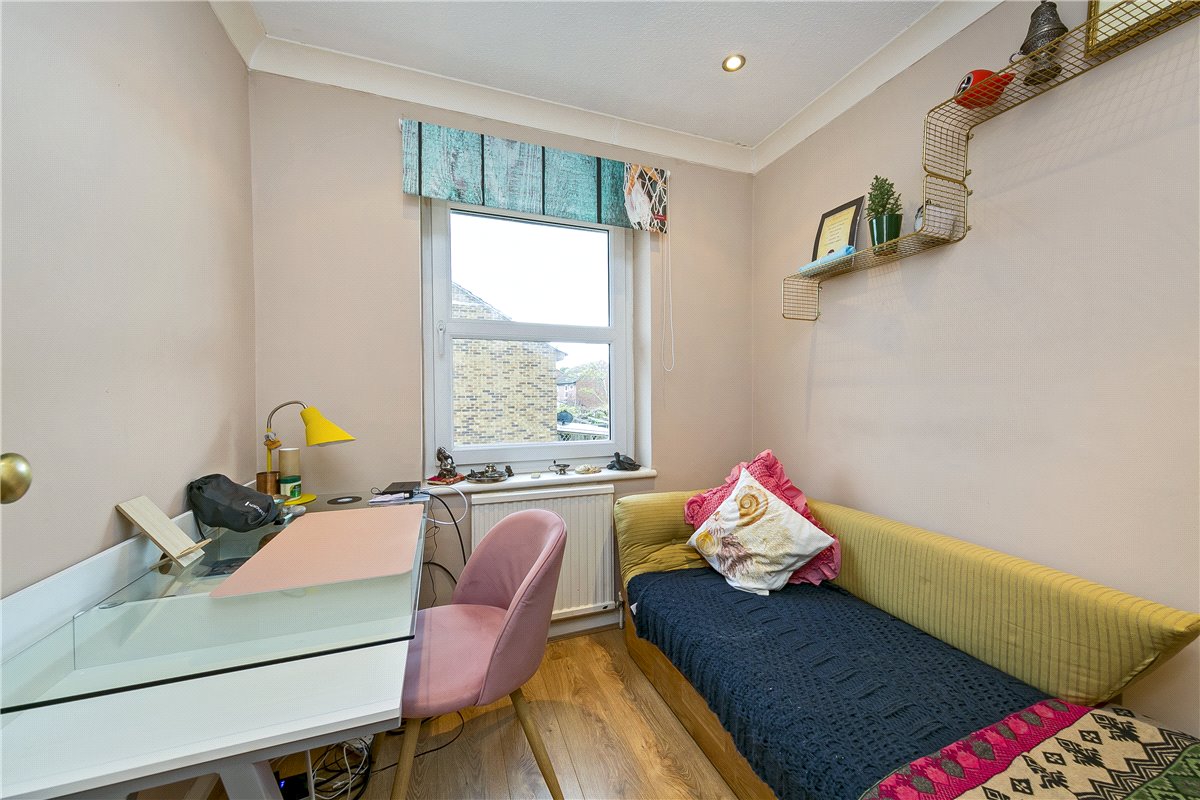 4 bedroom House, Thamesgate Close, Richmond, TW10 - Available, Image 7