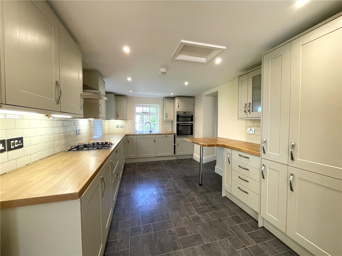 4 bedroom House, Manor Farmhouse, Aldborough, YO51 - , Image 2