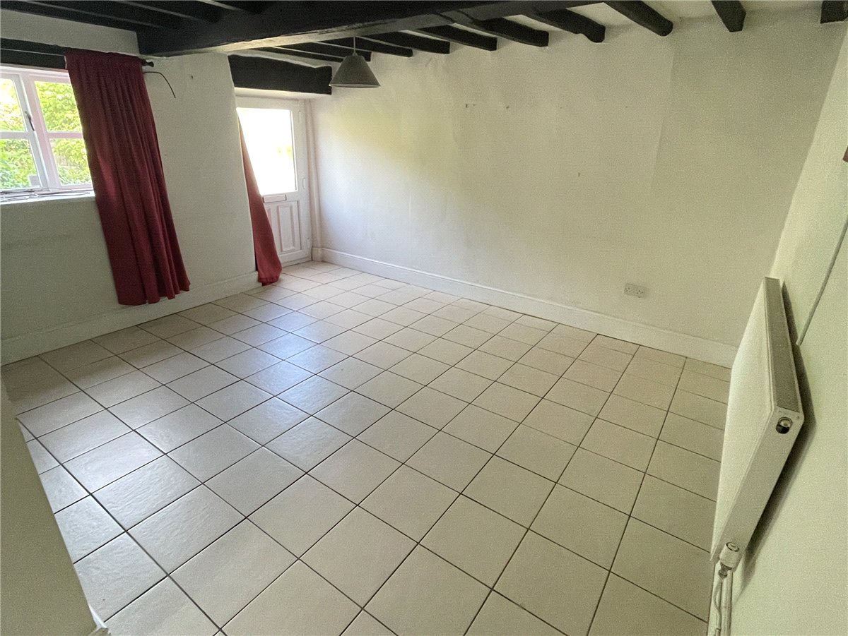 2 bedroom House, Wrexham Road, Pontblyddyn, CH7 - Available, Image 4