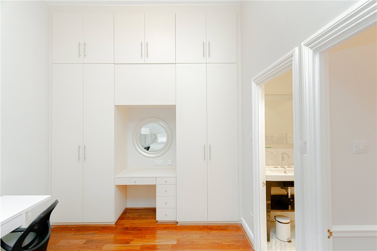 2 bedroom Flat, Princes Gate, South Kensington, SW7 - Available, Image 3