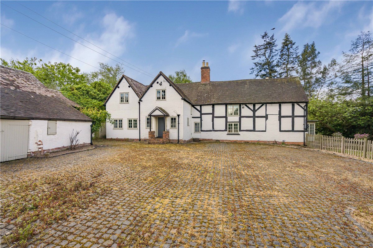 4 bedroom House, Church Lane, Middleton, B78 - Available, Image 29