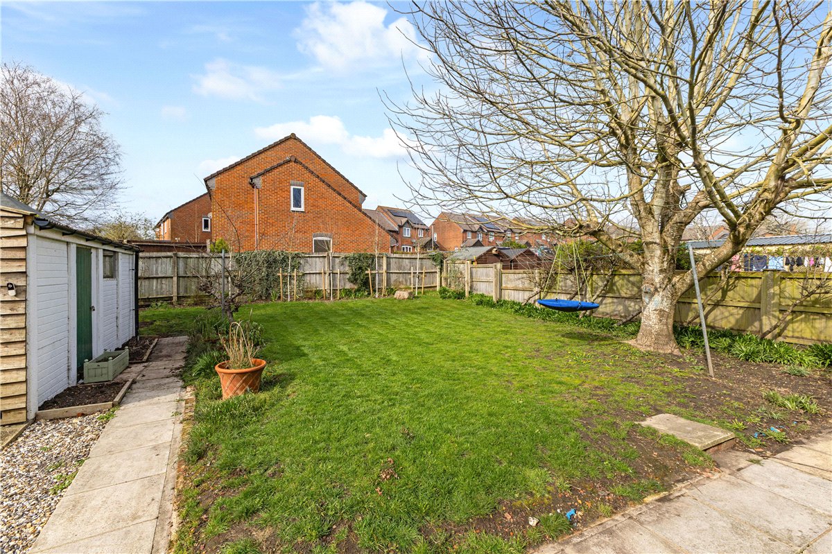 3 bedroom House, Church Street, Great Bedwyn, SN8 - Sold STC, Image 3