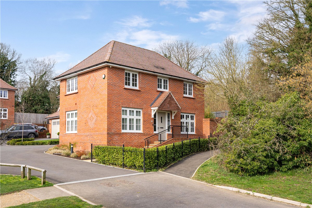 3 bedroom House, Garside Way, Marlborough, SN8 - Sold
