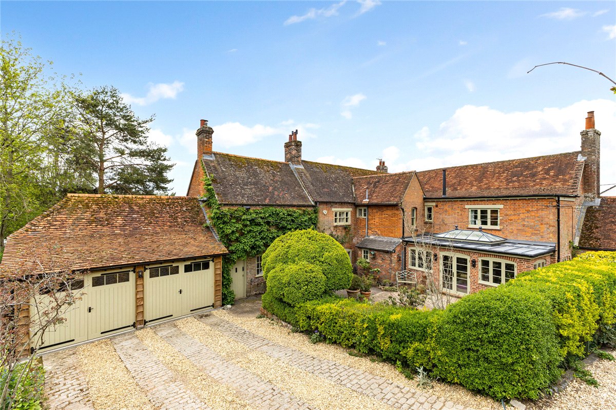 5 bedroom House, Wantage Road, Eddington, RG17 - Sold STC
