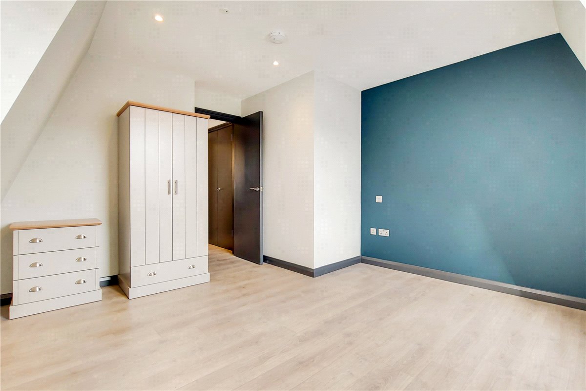 2 bedroom Flat, Marylebone High Street, Marylebone, W1U - , Image 11