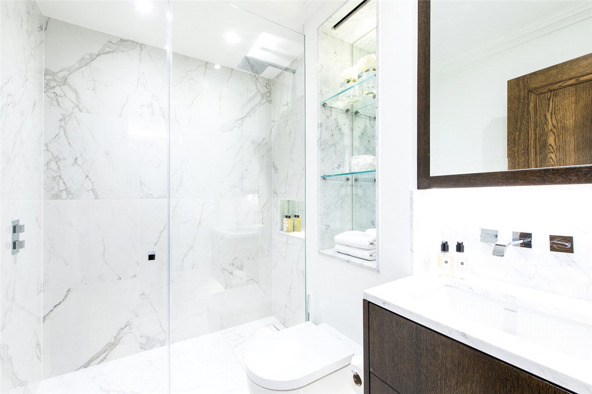 2 bedroom Maisonette, Prince Of Wales Terrace, Kensington, W8 - Available, Image 8
