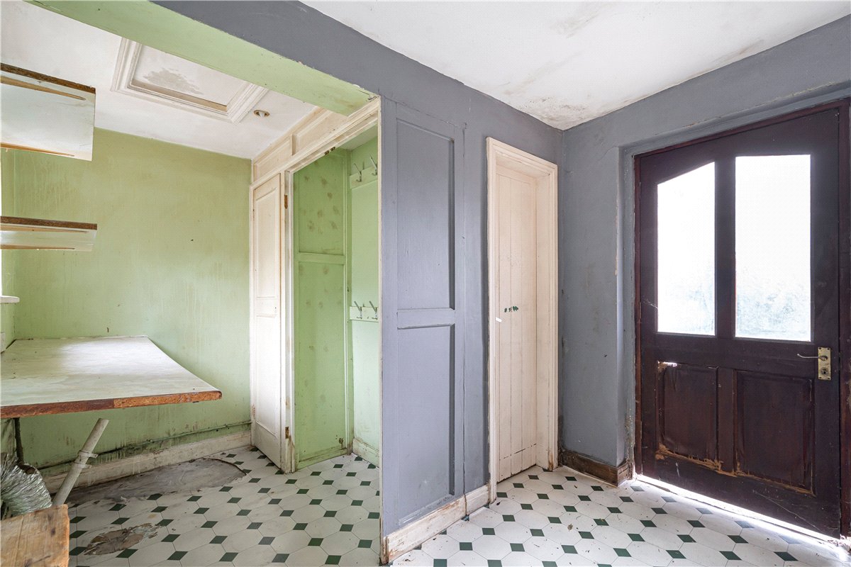 2 bedroom House, Whittonditch Road, Ramsbury, SN8 - Available, Image 3