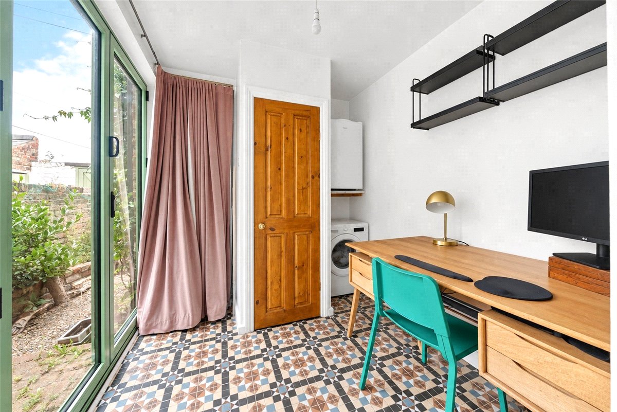 2 bedroom House, Neville Terrace, York, YO31 - Available, Image 12