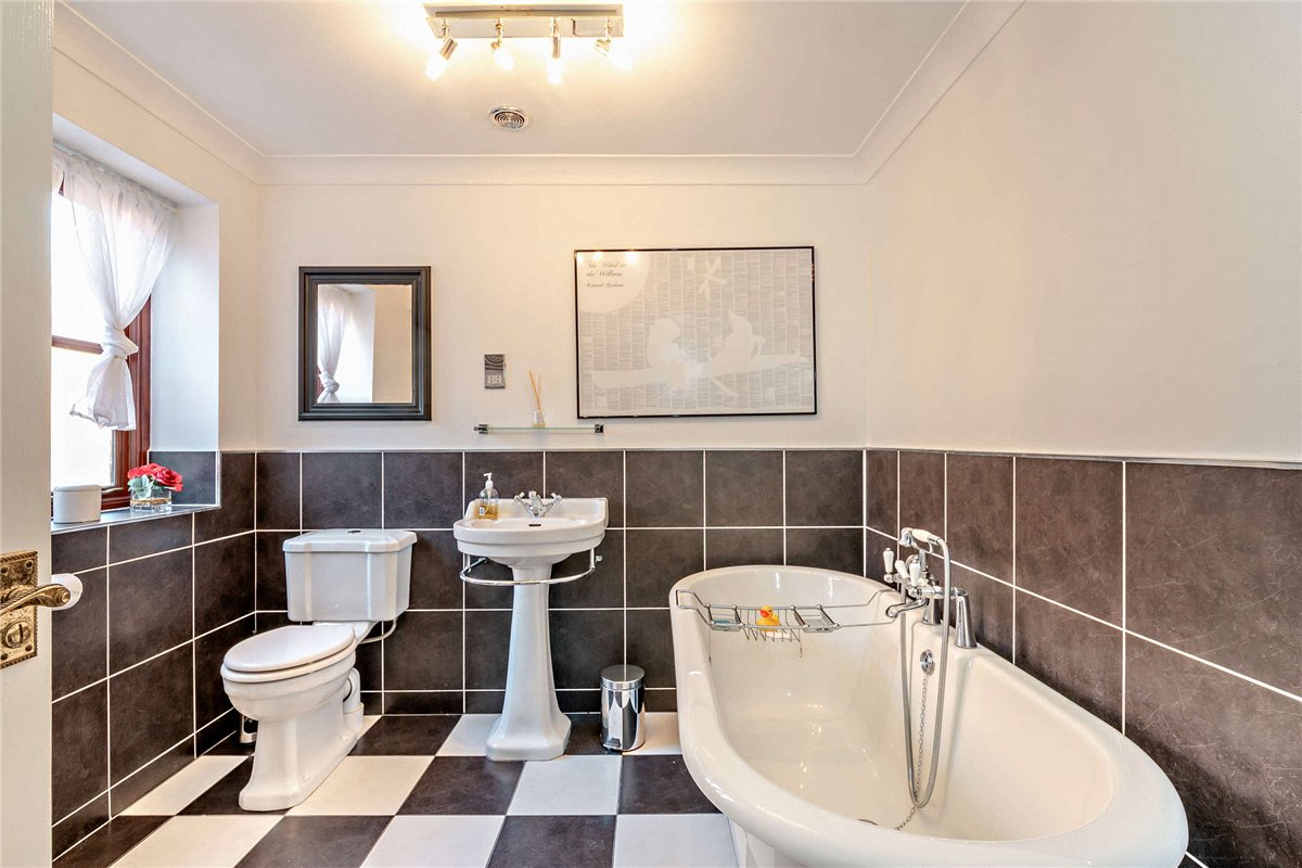 4 bedroom House, Hambridge Lane, Newbury, RG14 - Sold STC, Image 14