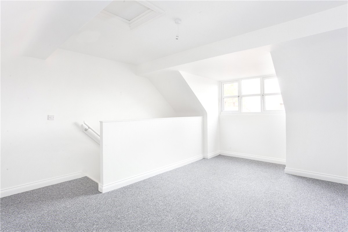 3 bedroom House, Millgate Court, Selby, YO8 - Let Agreed, Image 3