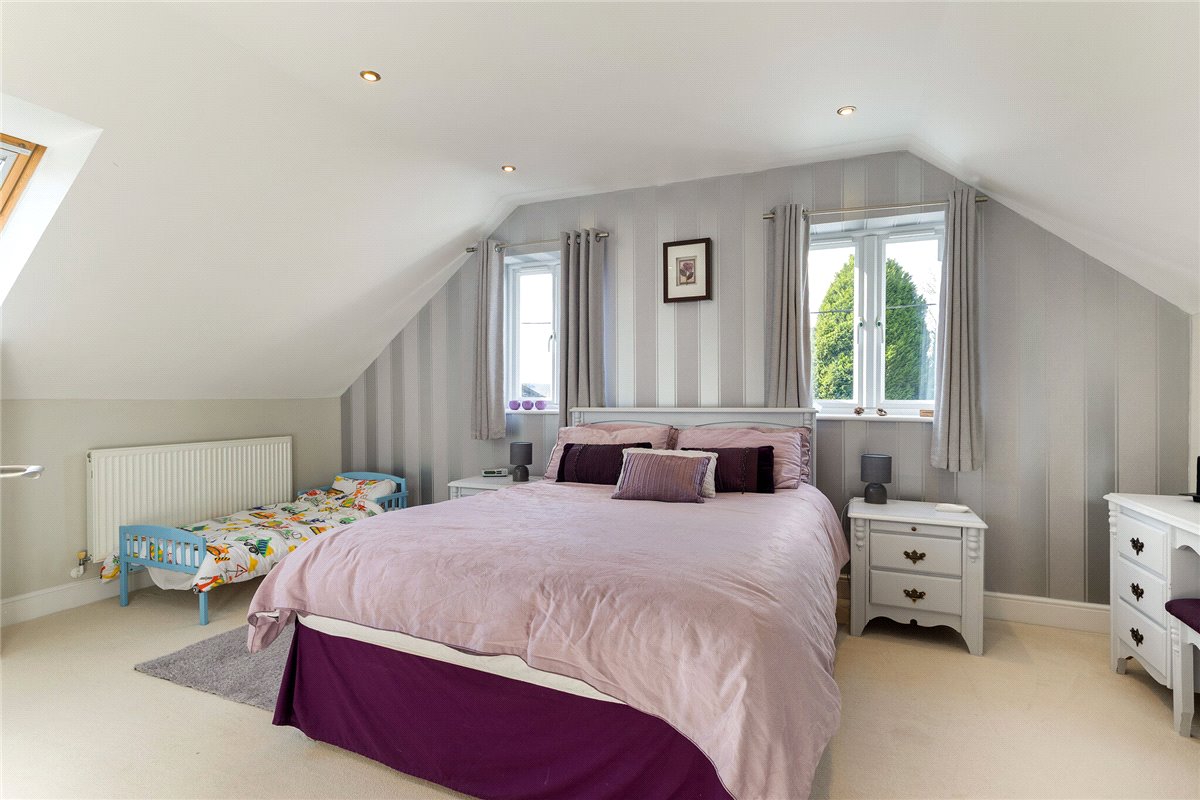 4 bedroom House, Upavon Road, North Newnton, SN9 - Available, Image 6