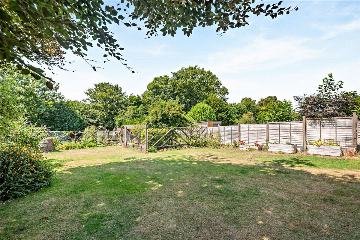 4 bedroom House, Overton Road, Micheldever Station, SO21 - Available, Image 16