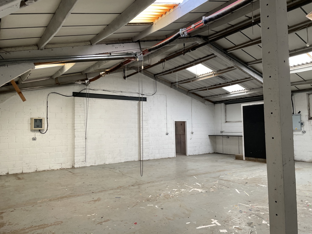 1928 Sq Ft, Hookstone Park, Harrogate, HG2 - Under Offer, Image 2