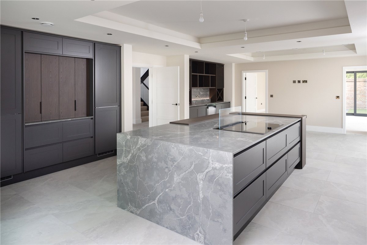 5 bedroom House, Fulford Road, York, YO10 - Sold, Image 3