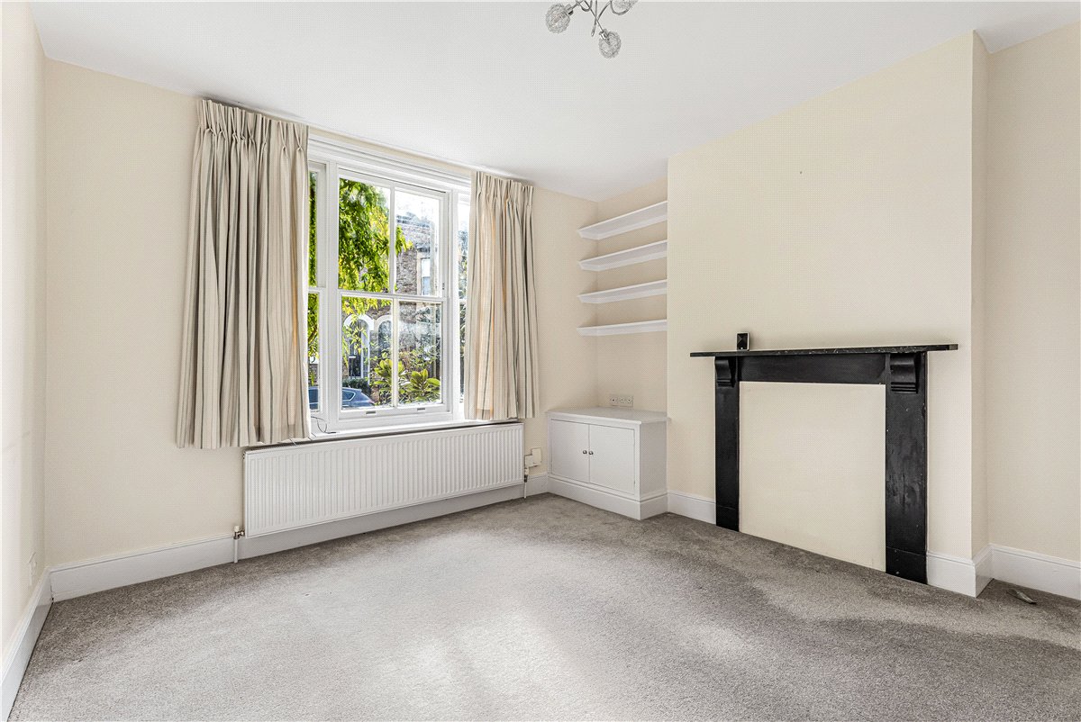 1 bedroom Flat, Walton Crescent, Oxford, OX1 - Available, Image 2
