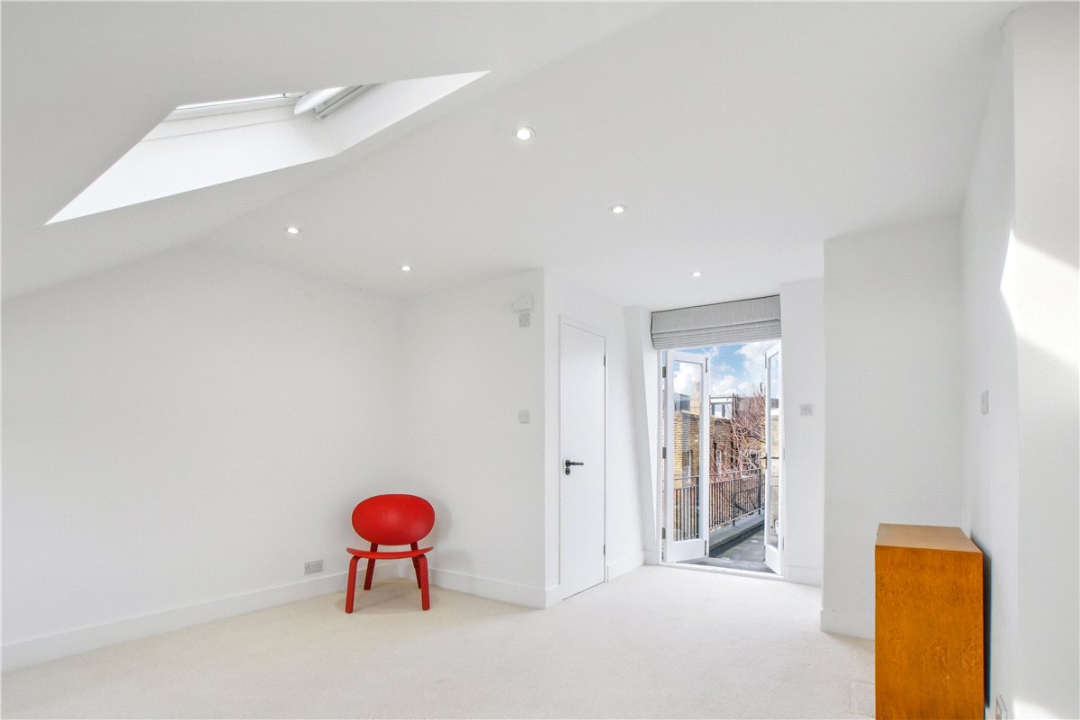3 bedroom House, Colehill Lane, London, SW6 - Available, Image 3