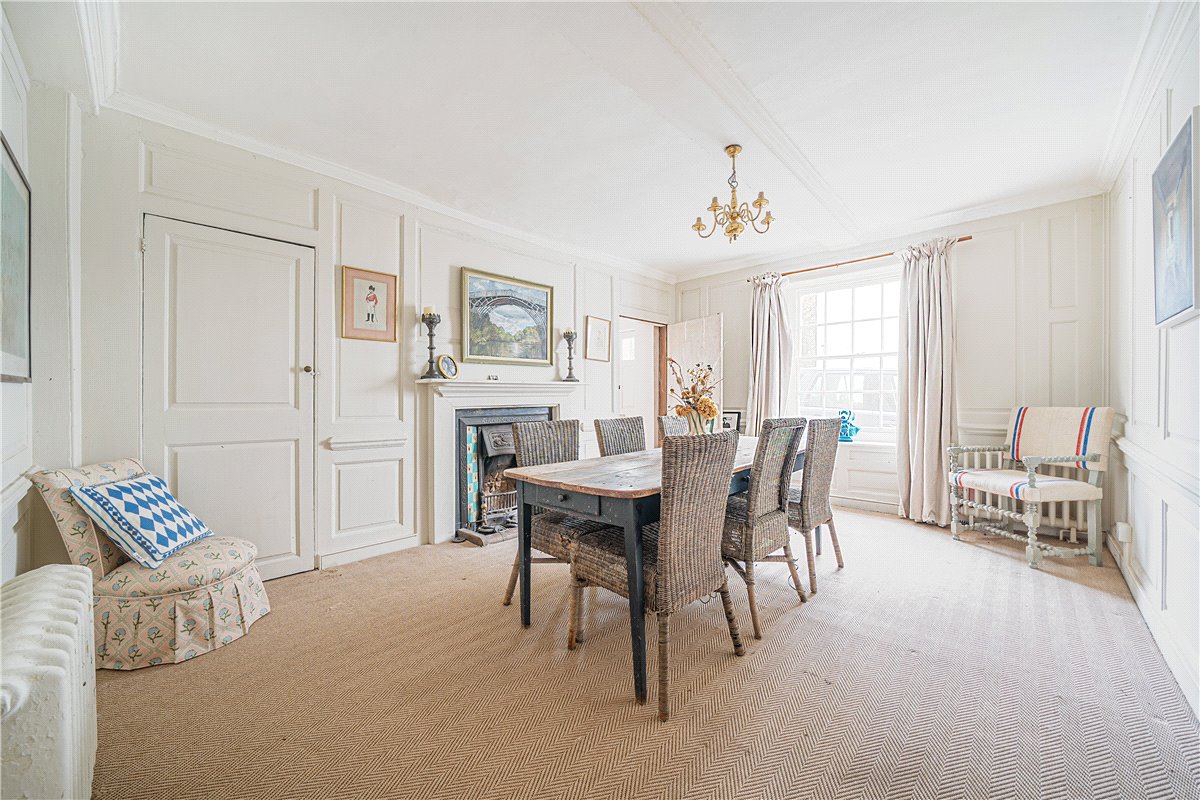 5 bedroom House, East Street, Hambledon, PO7 - Sold, Image 6