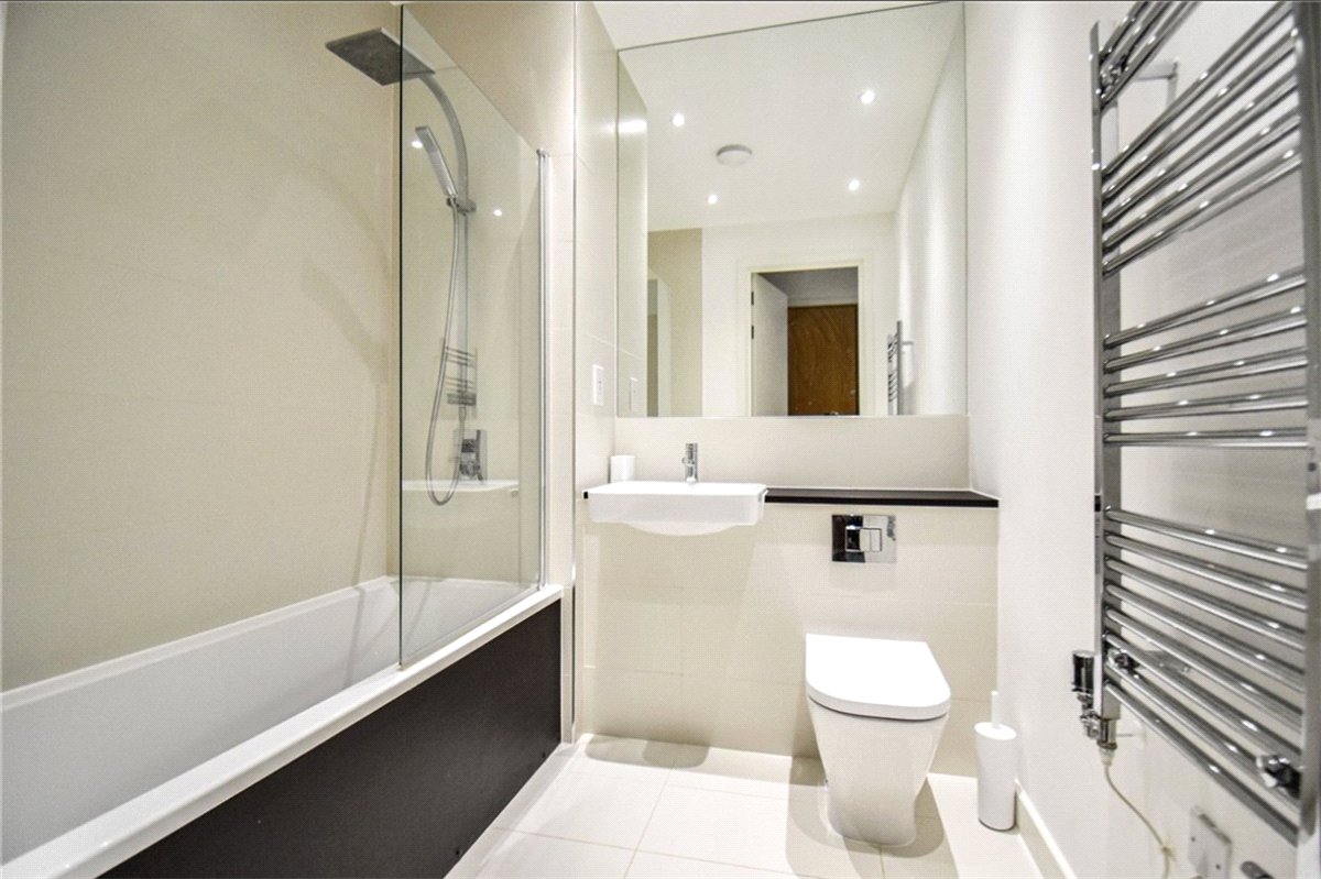 2 bedroom Flat, Hawkey Road, Trumpington, CB2 - Sold, Image 1