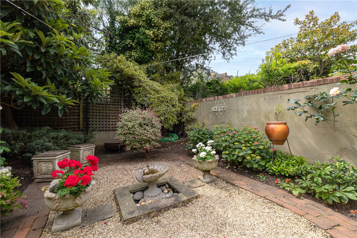 5 bedroom House, Calbourne Road, London, SW12 - Sold STC, Image 16