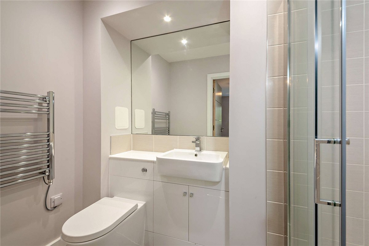 2 bedroom Flat, St Marys Road, Newbury, RG14 - Sold, Image 9