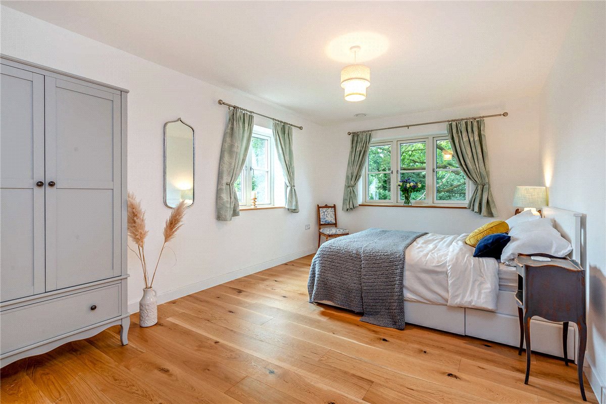 4 bedroom House, Highfield, Ashmansworth, RG20 - Available, Image 10