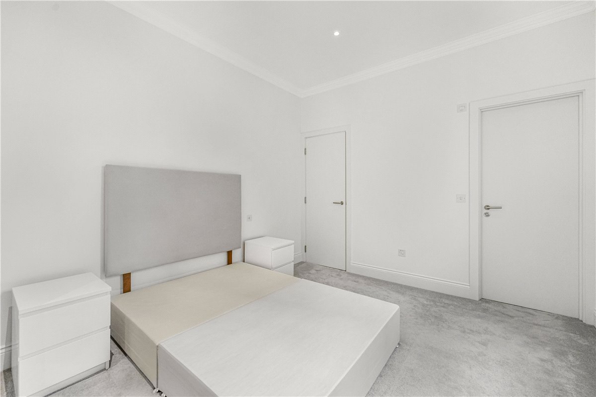 1 bedroom Flat, Egerton Gardens Mews, Knightsbridge, SW3 - Available, Image 3
