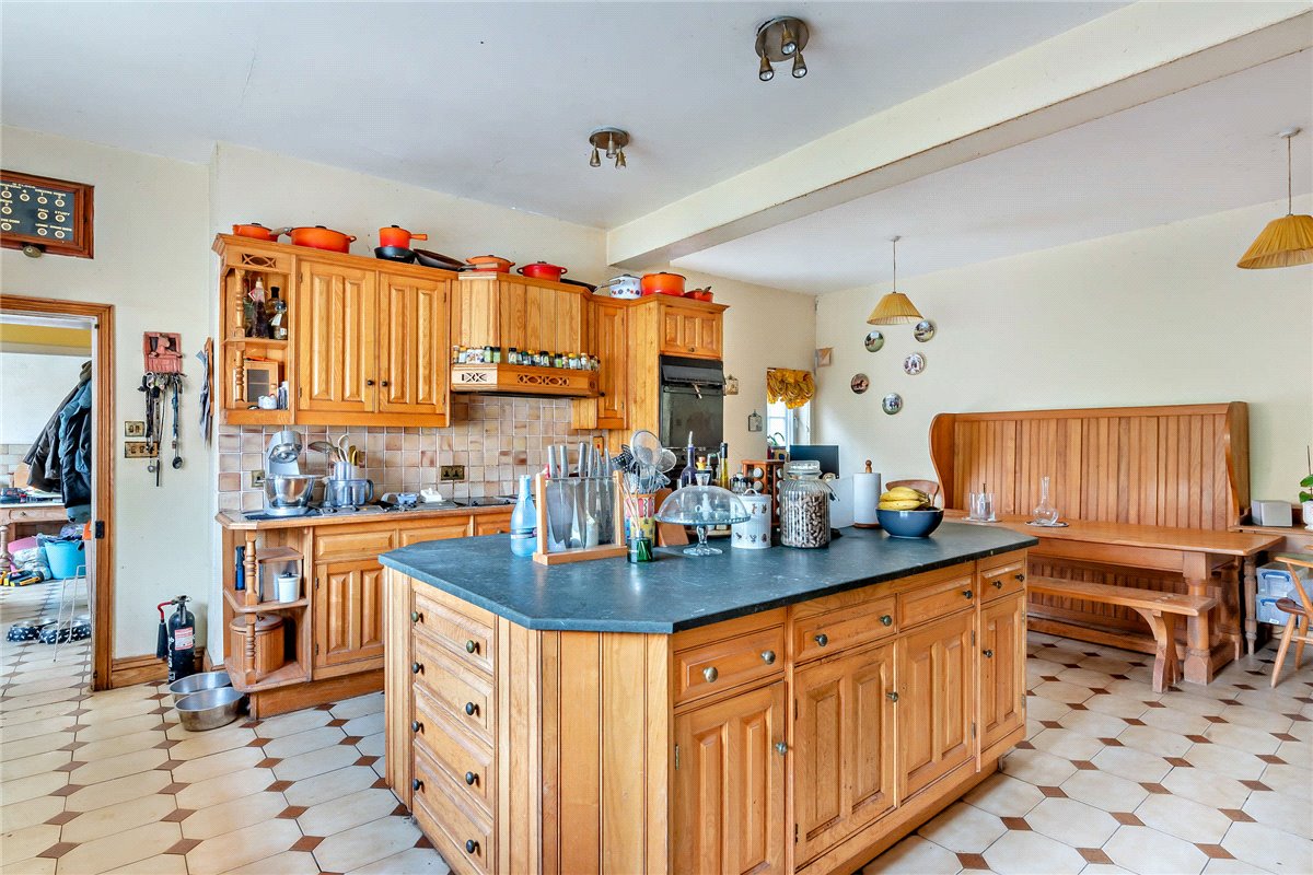 7 bedroom House, East Woodhay, Newbury, RG20 - Sold, Image 11