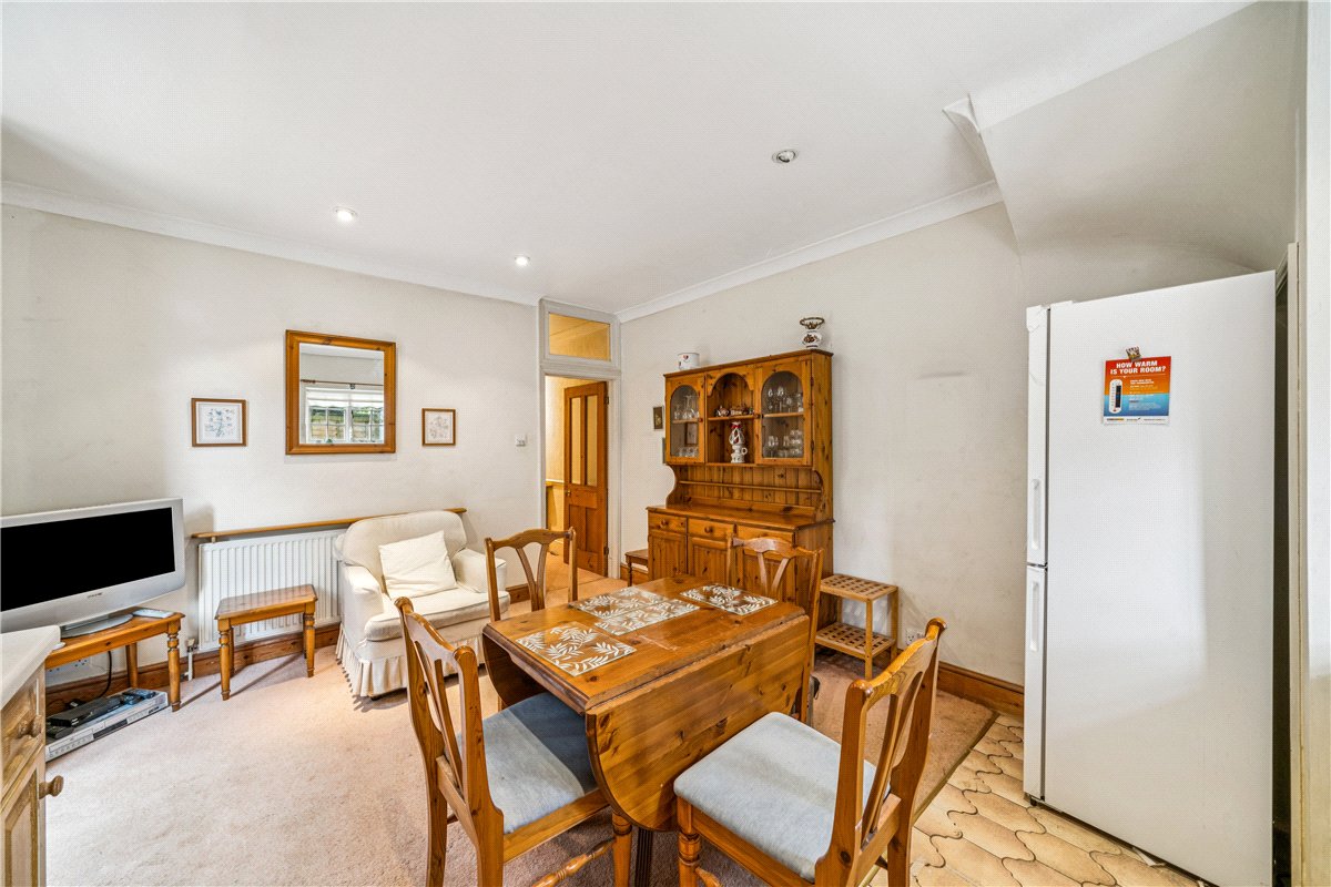 2 bedroom Flat, Harbord Street, London, SW6 - Sold STC, Image 8