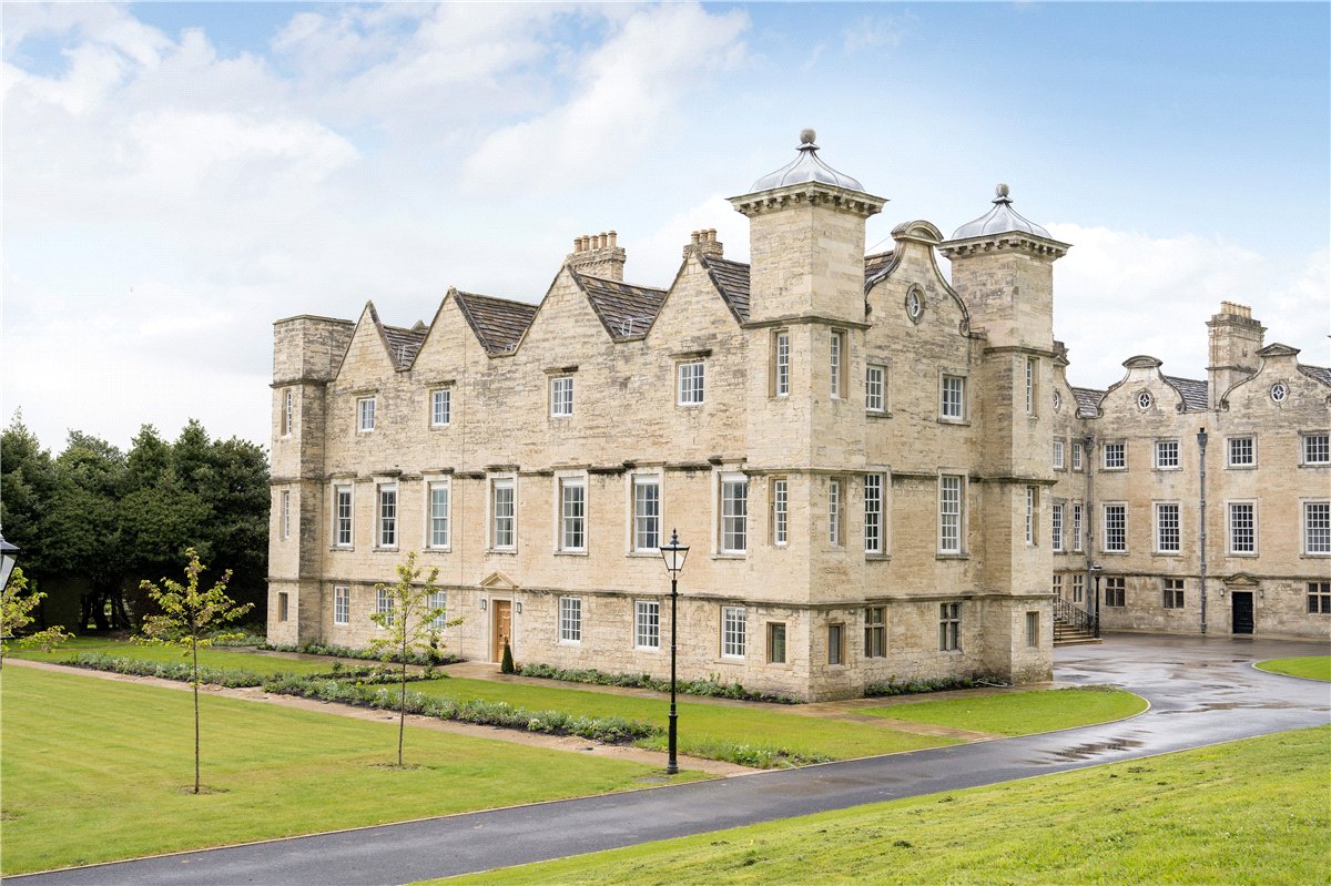 4 bedroom House, De Lacy, Ledston Hall, Back Newton Lane, WF10 - 