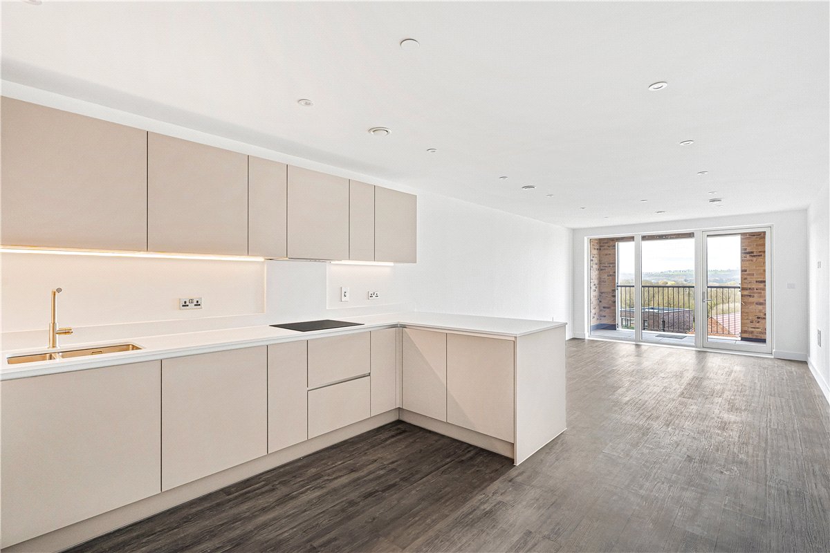 3 bedroom Flat, Munda Way, Oxford, OX2 - Let Agreed