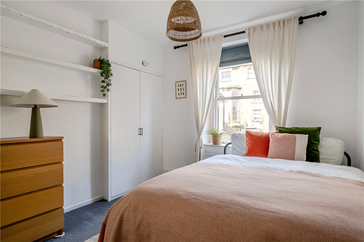 1 bedroom Flat, Hay Hill, Bath, BA1 - Available, Image 10