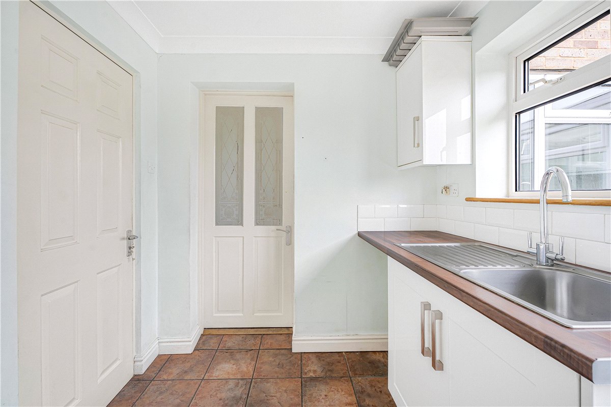 3 bedroom Bungalow, Nash Lee Lane, Wendover, HP22 - Available, Image 7