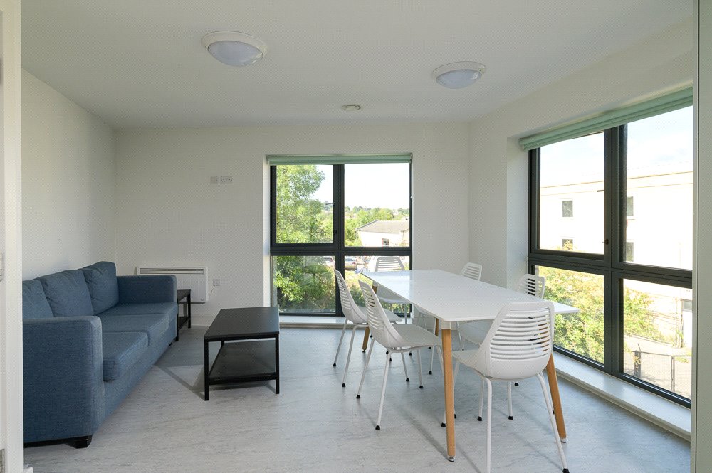 1 bedroom Flat, Old Bakery Yard, Jews Lane, BA2 - , Image 2