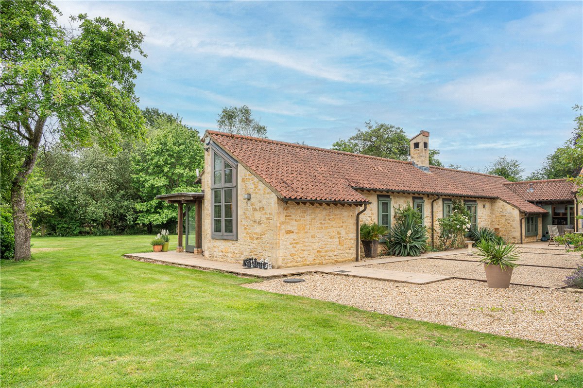4 bedroom House, Weston-on-the-Green, Bicester, OX25 - Available, Image 25