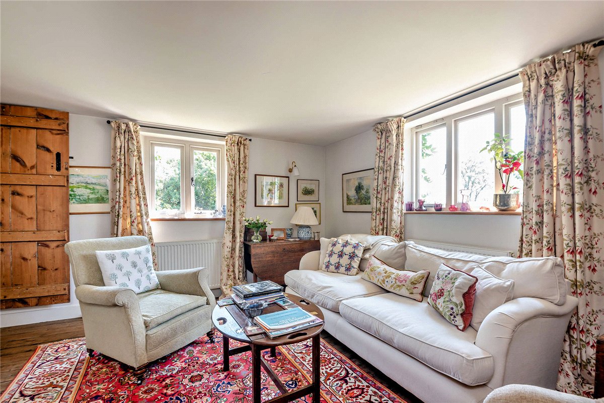 3 bedroom House, Harts Hill Road, Thatcham, RG18 - Available, Image 11