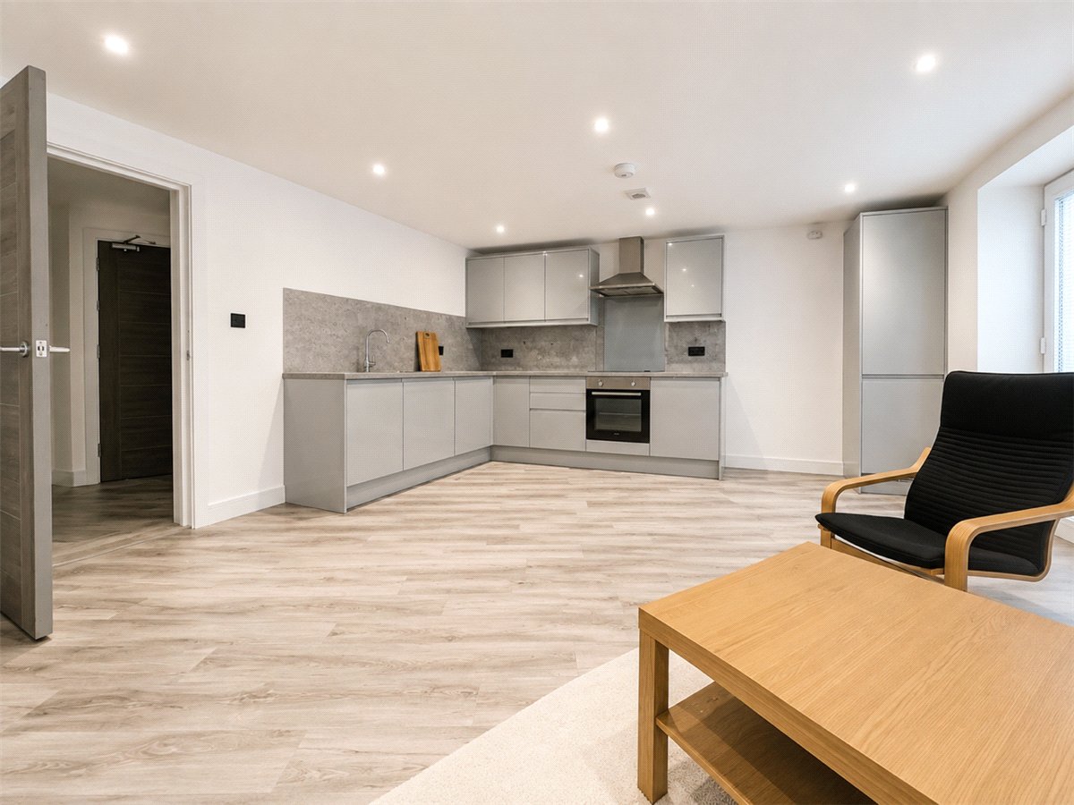 1 bedroom Flat, New Lane, Havant, PO9 - , Image 1