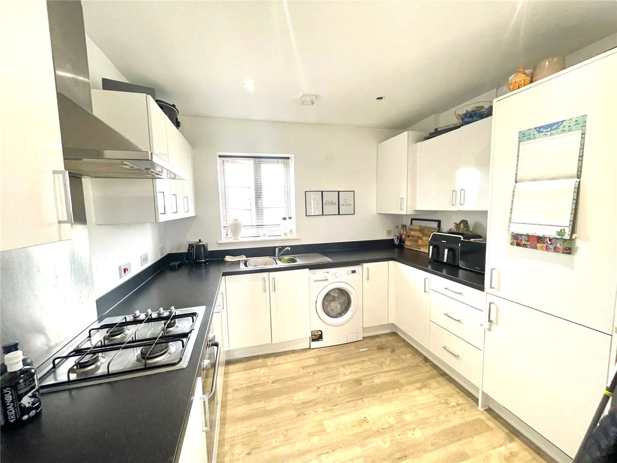 2 bedroom Flat, Thenford Way, Banbury, OX16 - Let Agreed, Image 8