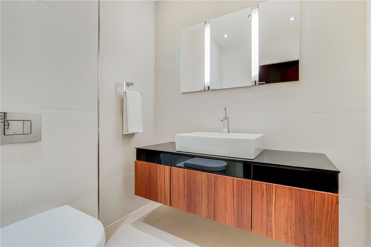 3 bedroom Flat, Weymouth Street, Marylebone, W1W - Available, Image 8